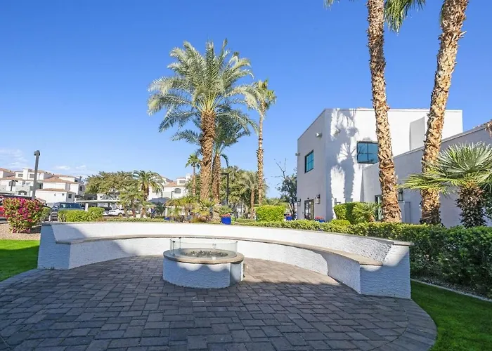 Stylish 1br With Free Parking And Pool Apartamento Tempe